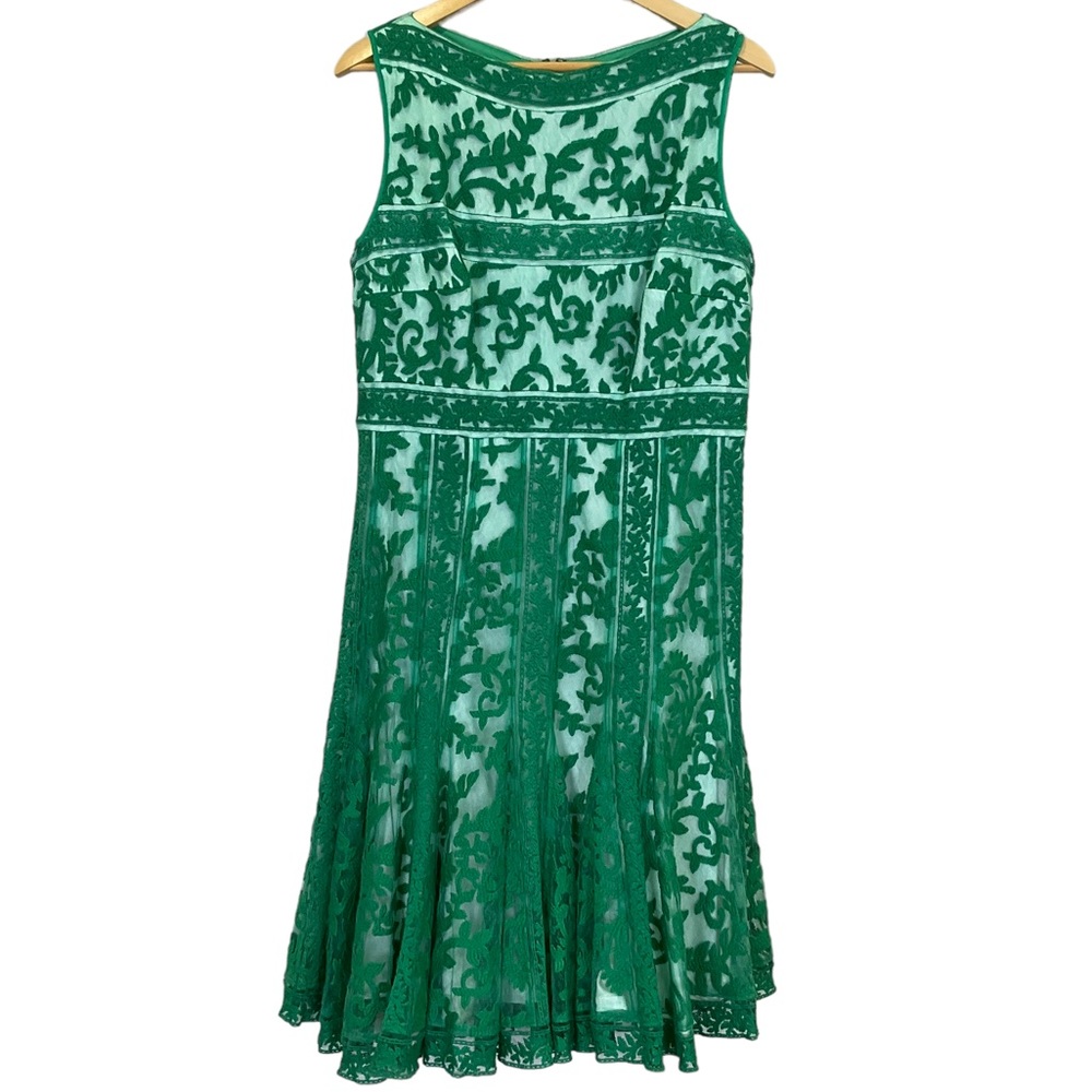 NWT Tadashi Shoji Green Fit and Flare Dress Lace Panels Embroidered Plea…